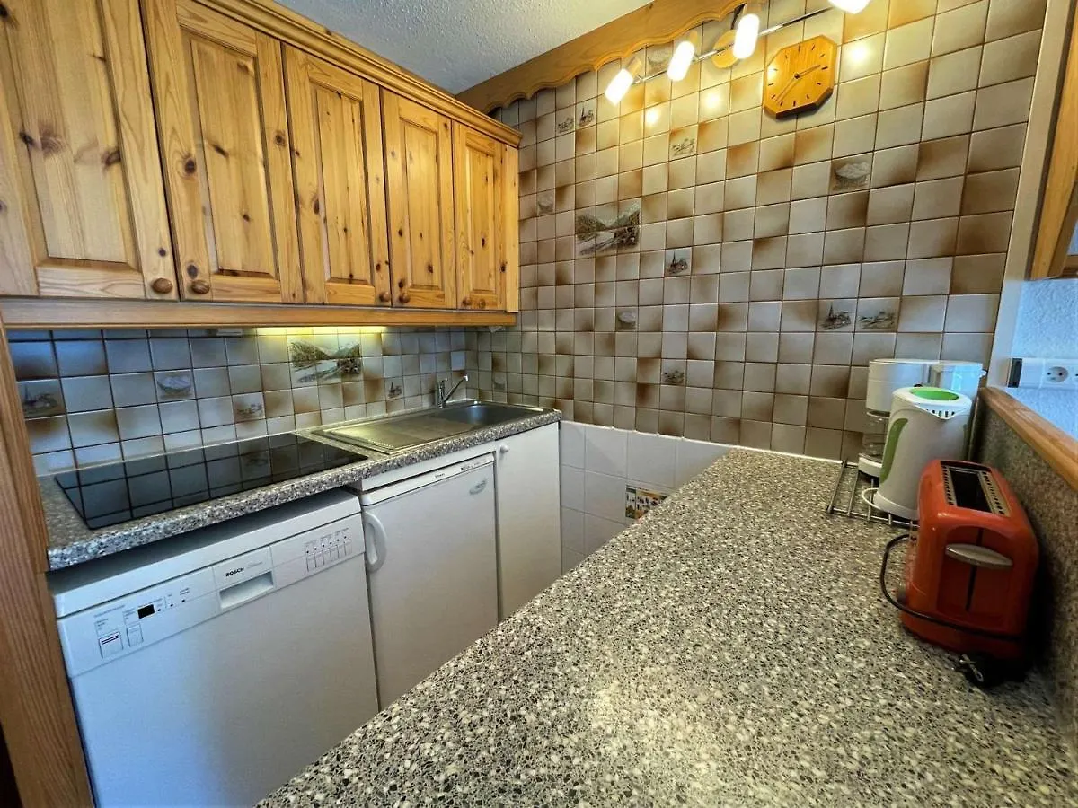 Appartement Confort Pour 4 Avec Balcon Sud, Garage Ferme Et Acces Direct Pistes - Les Menuires - Fr-1-452-368 Сен-Мартен-де-Бельвиль