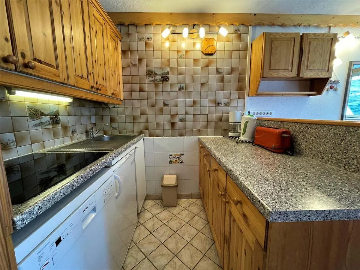 Apartment Appartement Confort Pour 4 Avec Balcon Sud, Garage Ferme Et Acces Direct Pistes - Les Menuires - Fr-1-452-368 Saint-Martin-de-Belleville
