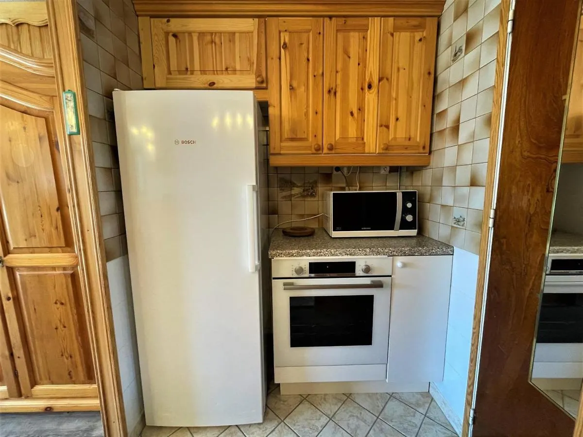 Appartement Confort Pour 4 Avec Balcon Sud, Garage Ferme Et Acces Direct Pistes - Les Menuires - Fr-1-452-368 Сен-Мартен-де-Бельвиль 0*,  Франция